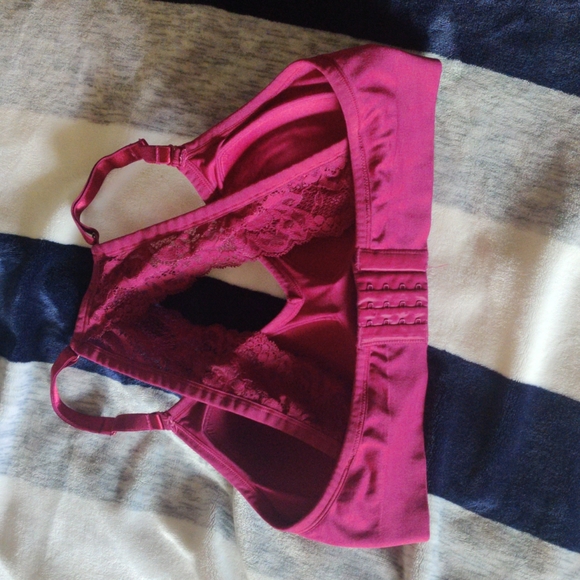 Torrid Deep V lightly padded bralette - Picture 6 of 8